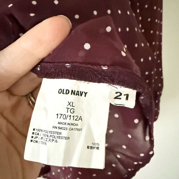 Old Navy Sheer Button Front Top in Maroon Top with White Dots Size XL - Picture 4 of 5